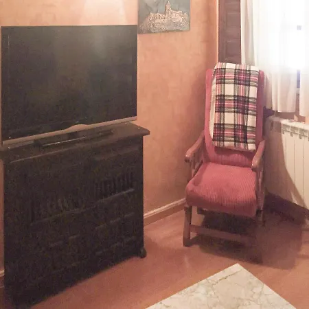 Five-bedroom Holiday In De La Ribera