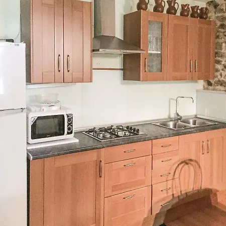 Сasa de vacaciones Five-bedroom Holiday In De La Ribera *