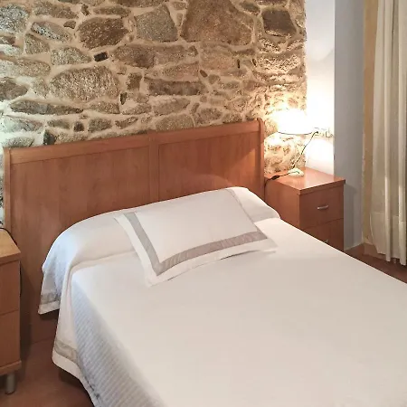 Сasa de vacaciones Five-bedroom Holiday In De La Ribera Mieza