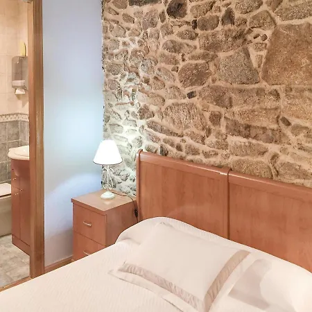 Five-bedroom Holiday In De La Ribera * Mieza